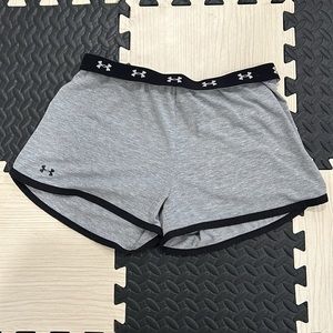Under armor gray shorts comfy shorts in size medium